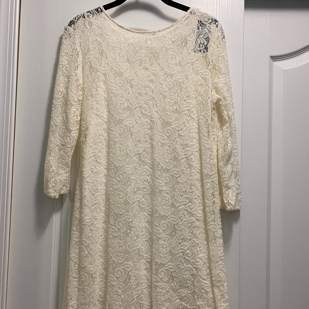 Abercrombie & Fitch Cream Lined Lace Dress